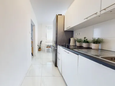 Na predaj 2-izbový byt, 60 m², Sereď, M.R. Štefánika