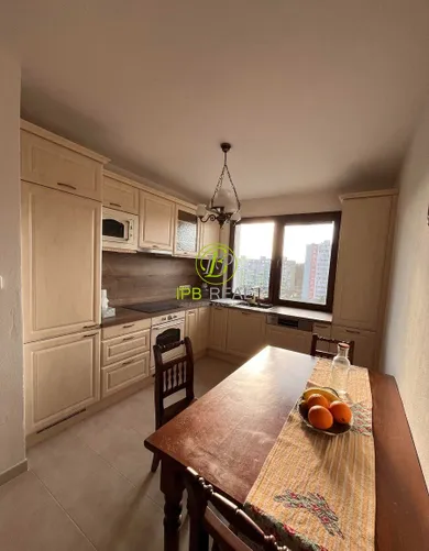 Na predaj 3-izbový byt, 66 m², Bratislava-Karlova Ves, Beniakova