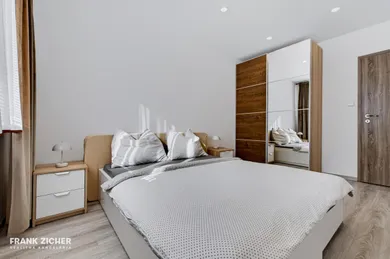 Na predaj 3-izbový byt, 64 m², Bratislava-Karlova Ves, Pribišova