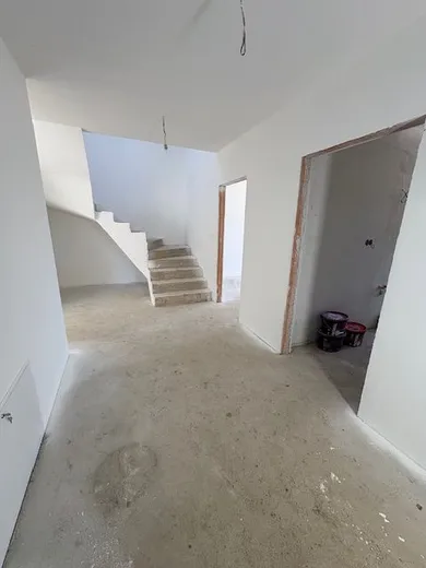 Na predaj 5-izbový dom, 130 m², Bratislava-Vrakuňa, Majerská
