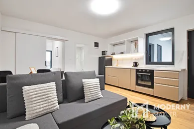 Domy na predaj, Banská Bystrica · €499 999