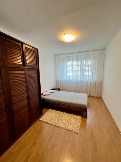 Na prenájom 3-izbový byt, 70 m², Bratislava-Ružinov, Líščie nivy