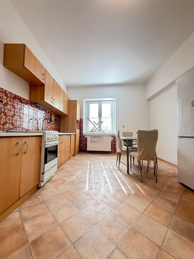 Na prenájom 2-izbový byt, 55 m², Trnava, Jerichova