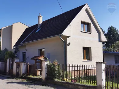 Domy na prenájom 3-izbový, Bratislava-Záhorská Bystrica · €1 200
