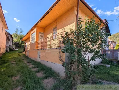 Na predaj dom, 529 m², Hankovce