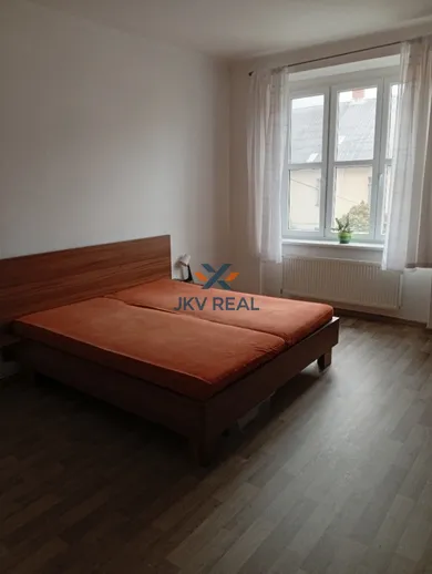 Na predaj 2-izbový byt, 56 m², Banská Bystrica, Trieda SNP