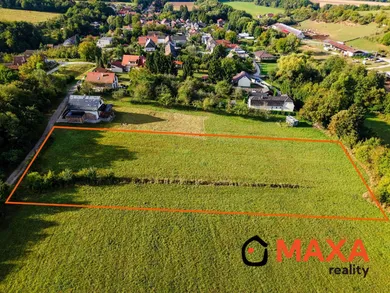 Na predaj pozemok, Nitrianske Pravno