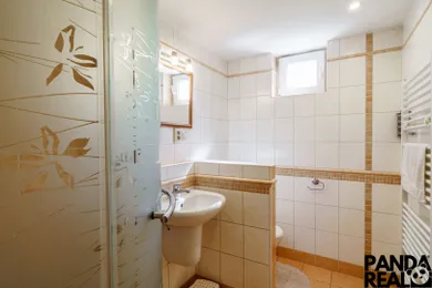 Na predaj 5-izbový dom, 150 m², Nitra