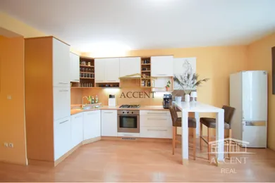 Na prenájom 1-izbový byt, 45 m², Miloslavov, Agátová