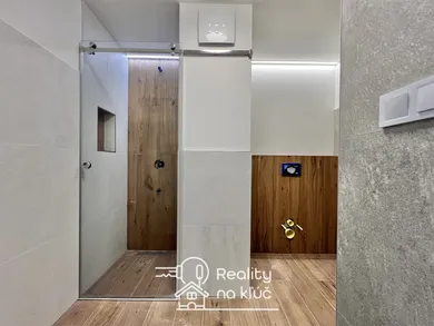 Na predaj 2-izbový byt, 48 m², Lučenec, Ulica V. V. Majakovského