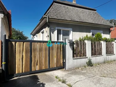 Na predaj 4-izbový dom, 135 m², Dunajská Streda