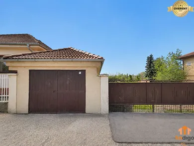 Na predaj pozemok, 575 m², Vlčany