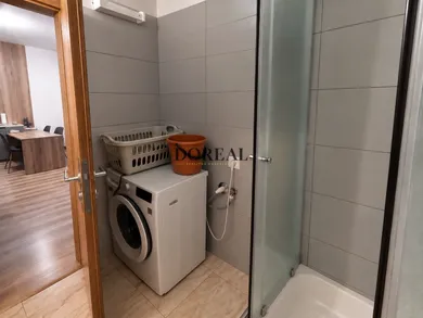 Na predaj 2-izbový byt, 42 m², Senica, Továrenská