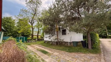 Na predaj 3-izbový rekreačný dom, 100 m², Vinné, Prímestká