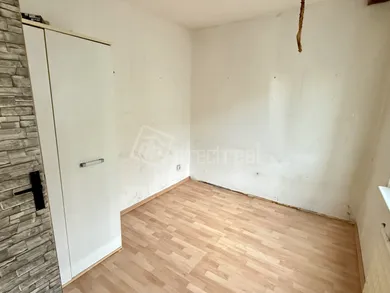 Na predaj 4-izbový byt, 72 m², Lučenec, Rúbanisko III