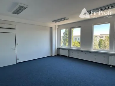 Na prenájom komerčné, 72 m², Bratislava-Rača