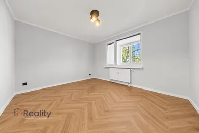 Na predaj 3-izbový byt, 65 m², Šamorín