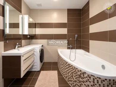 Na predaj 2-izbový byt, 47 m², Bratislava-Karlova Ves, Pribišova