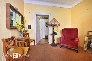 Na predaj 2-izbový byt, 75 m², Bratislava-Staré Mesto, Zochova