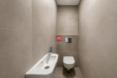 Na prenájom 4-izbový byt, 102 m², Bratislava-Záhorská Bystrica