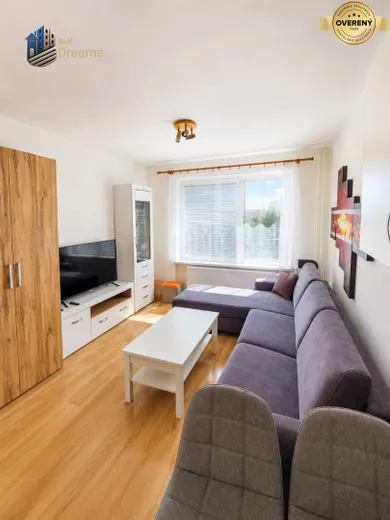 Na prenájom 1-izbový byt, 25 m², Liptovský Mikuláš, Stodolova