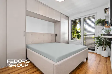 Na predaj 4-izbový byt, 98 m², Bratislava-Jarovce, Opálová