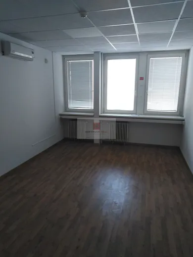 Komerčné priestory na prenájom, Bratislava-Nové Mesto · €1 443
