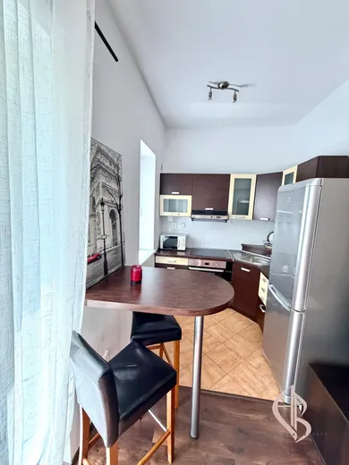 Na prenájom 1-izbový byt, 30 m², Banská Bystrica, Kyjevské námestie