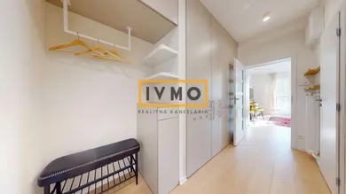 Na prenájom 1-izbový byt, 34 m², Bratislava-Staré Mesto, Palisády