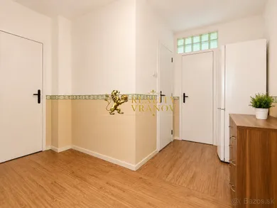 Na predaj 2-izbový byt, 60 m², Vranov nad Topľou, Školská