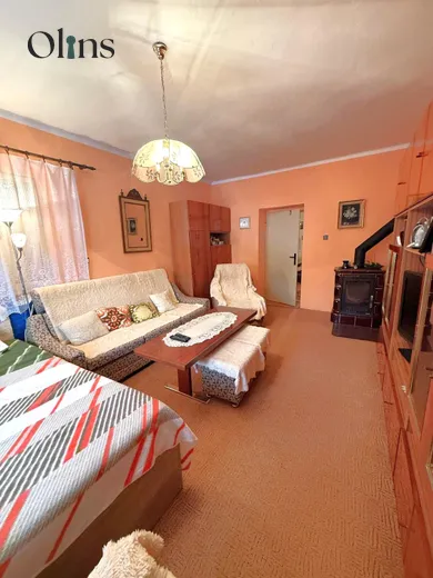 Na predaj 3-izbový dom, 93 m², Pukanec