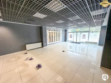 Na prenájom komerčné, 120 m², Snina, Strojárska