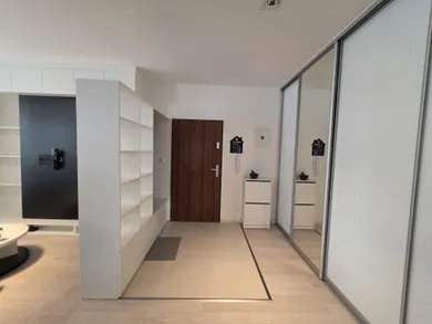 Na predaj 2-izbový byt, 63 m², Slovenský Grob, Koceľova