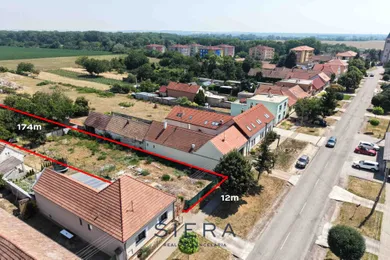 Na predaj pozemok, Vlčkovce