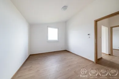 Na predaj 4-izbový dom, 90 m², Lužianky