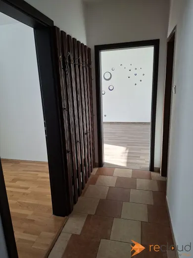 Na predaj 3-izbový byt, 73 m², Hurbanovo, Malá