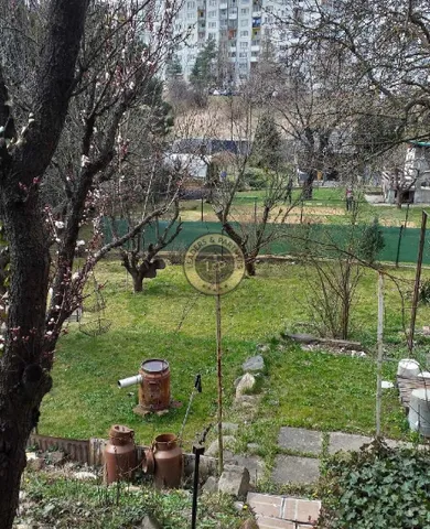 Na predaj 2-izbový rekreačný dom, 90 m², Košice-Západ