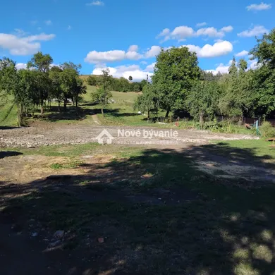 Na predaj pozemok, 661 m², Belá-Dulice, Dulice