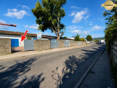 Na prenájom komerčné, 70 m², Bratislava-Nové Mesto, Za stanicou