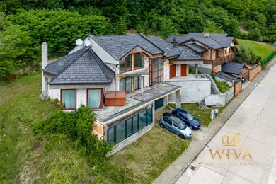 Domy na sprzedaż, 5-pokojowe, Marianka · €1 150 000