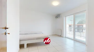 Na prenájom dom, 150 m², Bratislava-Vrakuňa, Majoránová