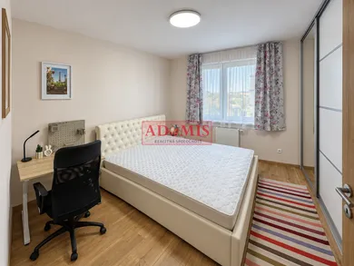 Na prenájom 3-izbový byt, 82 m², Košice-Západ, Strážovská