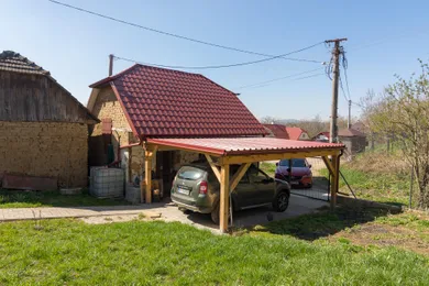 Na predaj 2-izbový dom, 65 m², Krajné