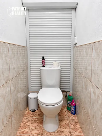 Na prenájom 1-izbový byt, 35 m², Levice, Perecká ul.
