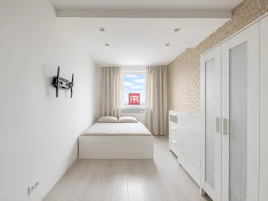 Na predaj 3-izbový byt, 78 m², Bratislava-Podunajské Biskupice