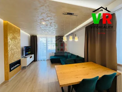 Na predaj 2-izbový byt, 52 m², Nitra, Coboriho