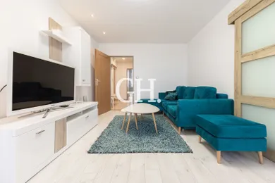 Mieszkania na wynajem, 3-pokojowe, Košice-Staré Mesto · €950