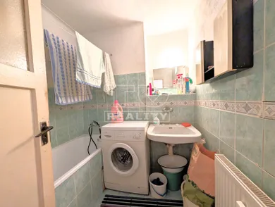 Na predaj 3-izbový byt, 73 m², Žiar nad Hronom