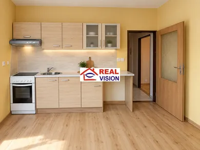 Na predaj 1-izbový byt, 35 m², Poprad, Rovná