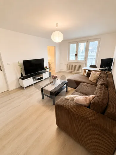 Na prenájom 2-izbový byt, 57 m², Martin, Bellova